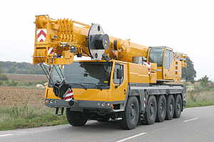 Автокран Liebherr